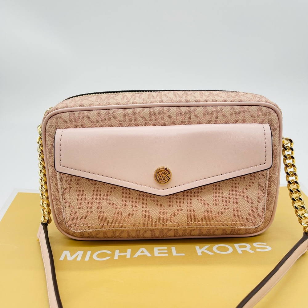 Michael Kors Medium Packet Camera Xbody Bag Ballet